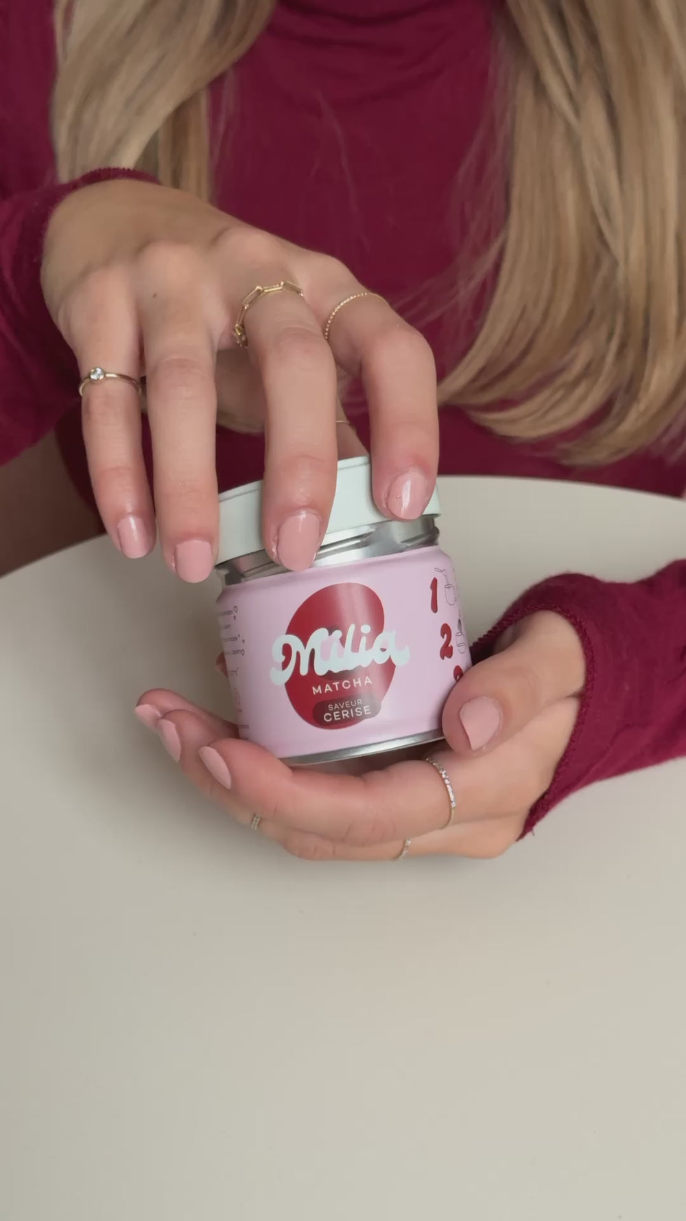 Vidéo ouverture canette cerise